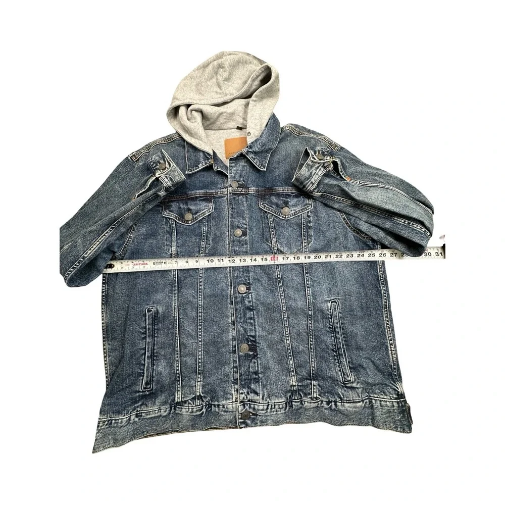 American Eagle Outfitters american eagle